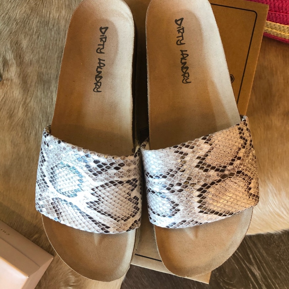 Dirty Laundry Pippa Snake White Shoe